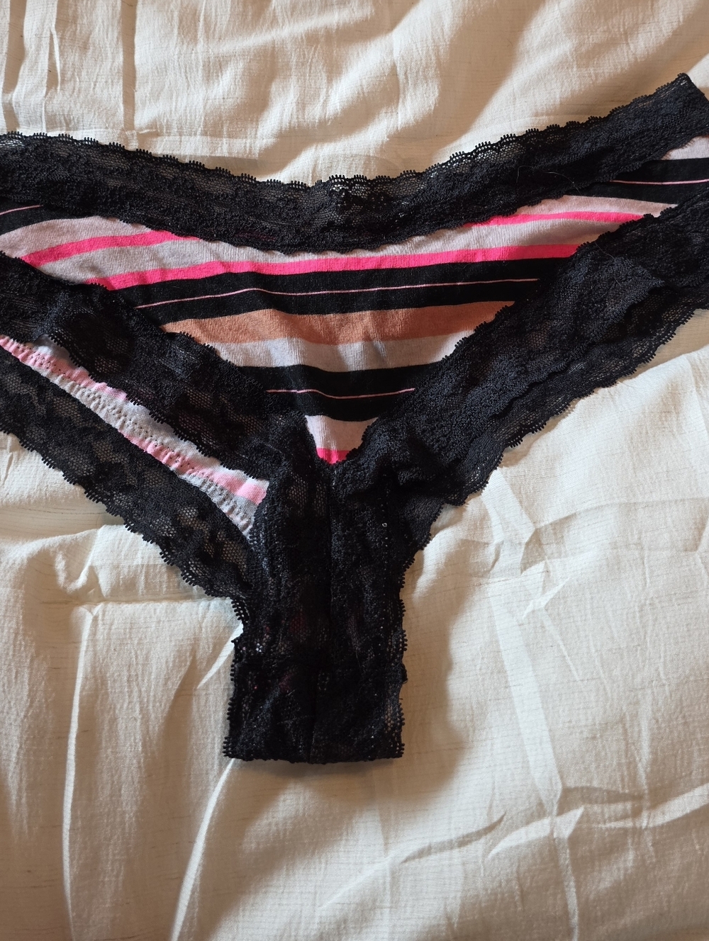 Victoria’s Secret Lace Trim Cheeky Panty Striped Pink Black Large